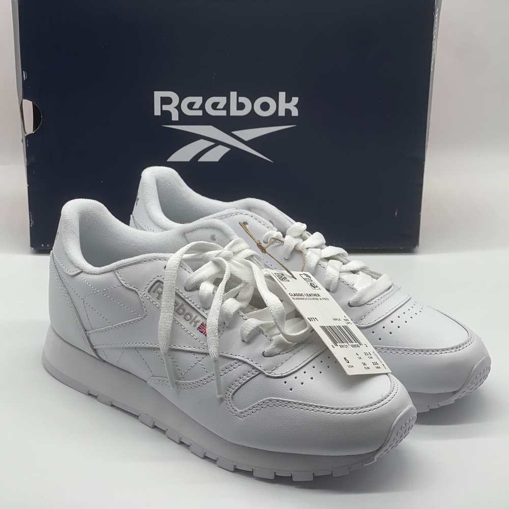Rebook Classics size 5